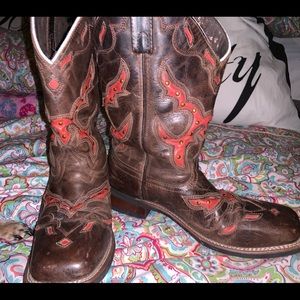 Studded Laredo Boots⭐️